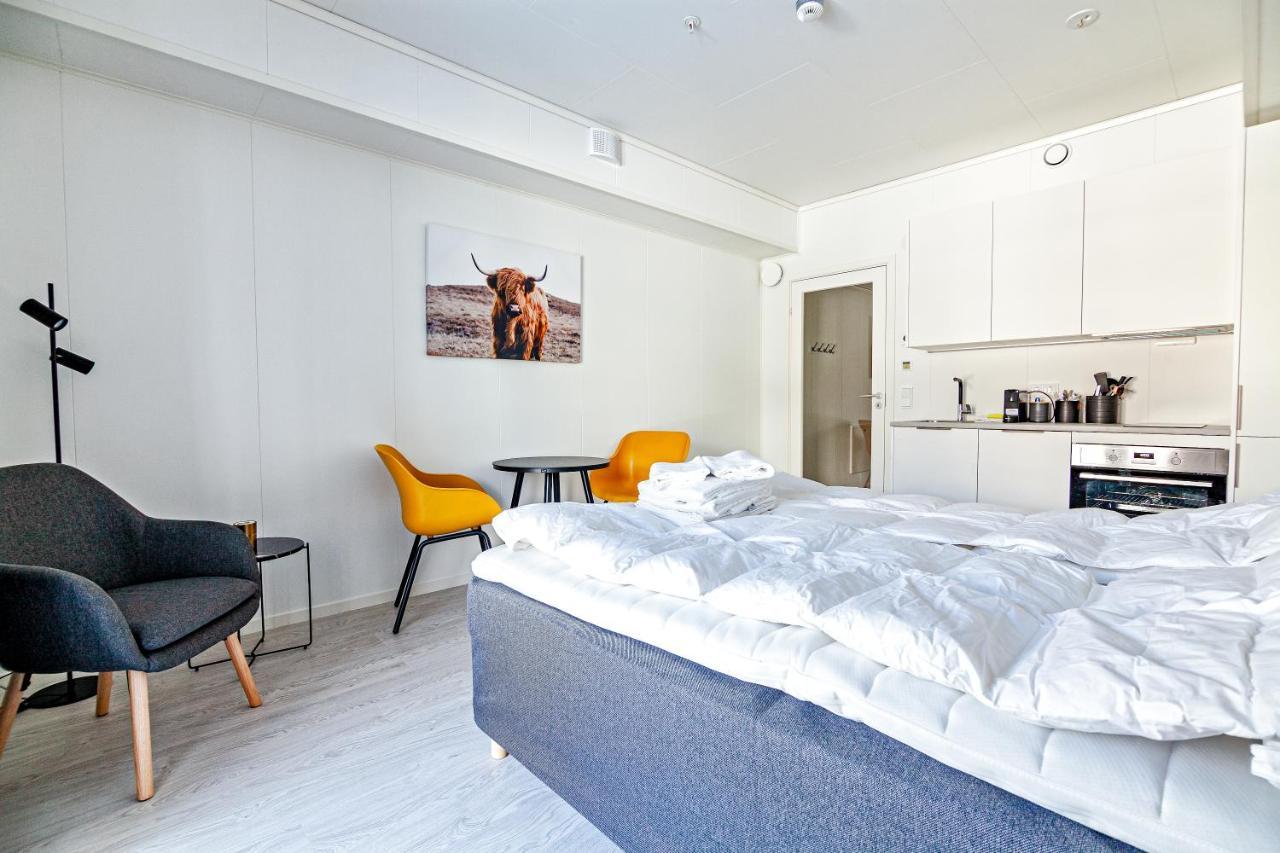 Stylish And Serviced Studio Apartment In Lofoten Svolvaer Bagian luar foto